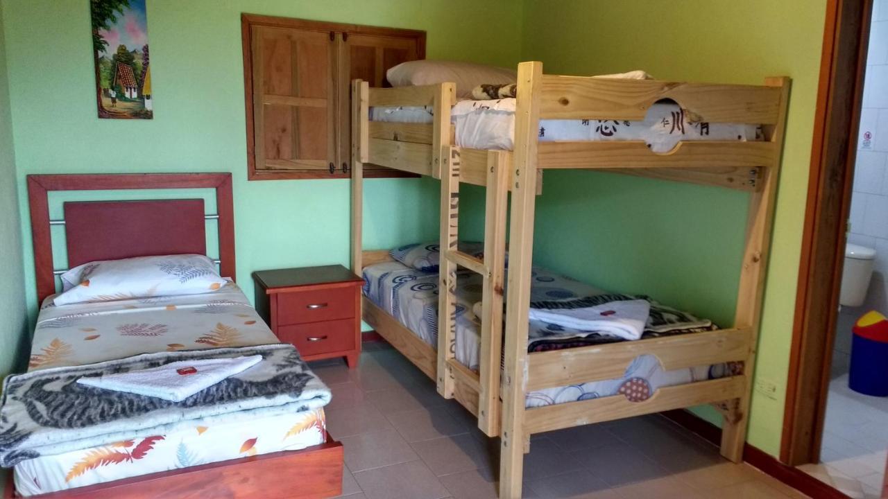 Finca Turistica Los Rosales Перейра Екстериор снимка