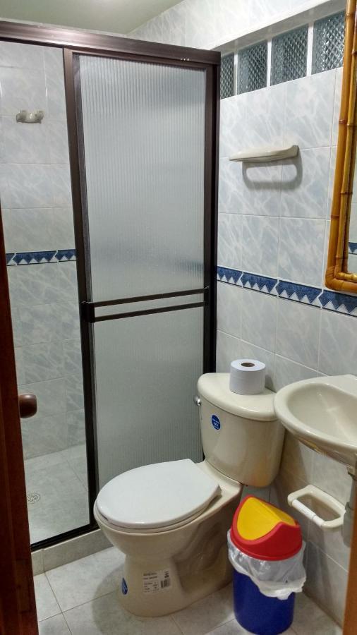 Finca Turistica Los Rosales Перейра Екстериор снимка
